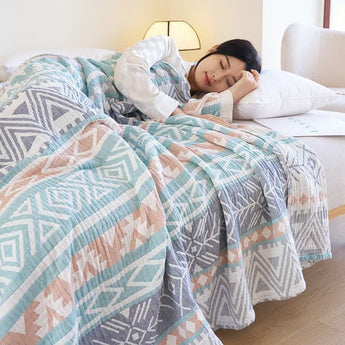 Geometric Pattern Cotton Gauze Summer Quilt