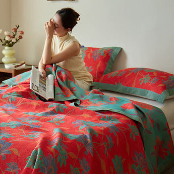 Luxurious Floral Cotton Gauze Reversible Quilt