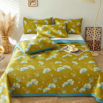 Retro Coverlet Blanket with Ginkgo Leaf