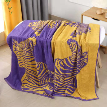 Zebra Pattern Thickened Pure Cotton Absorbent Yarn-Dyed Jacquard Sports Bath Towel